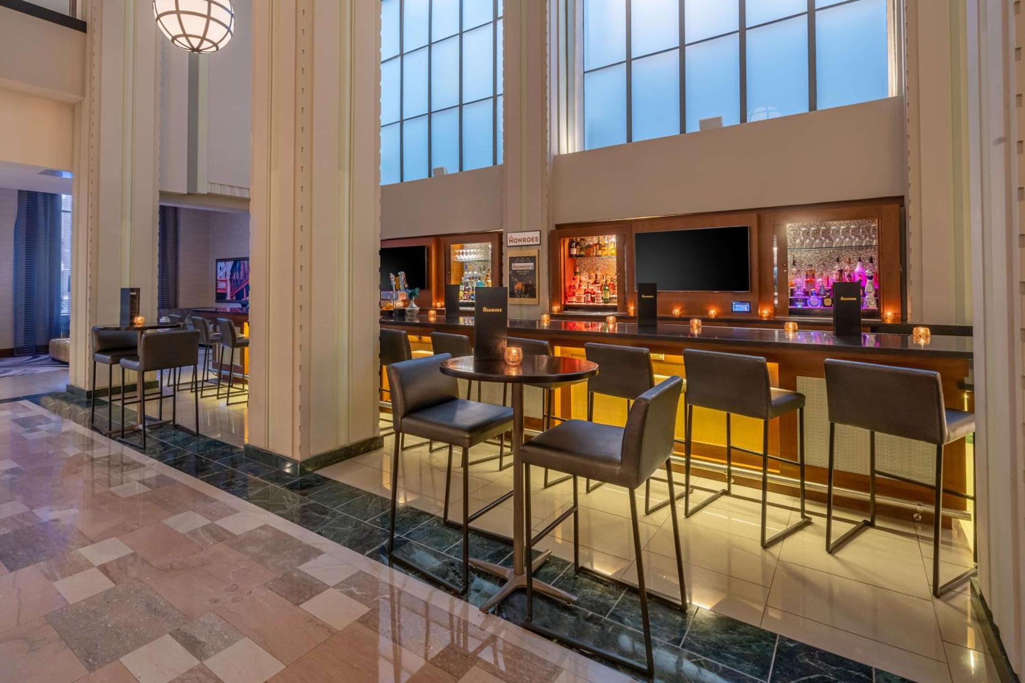Hilton Garden Inn Phoenix Downtown Exterior photo